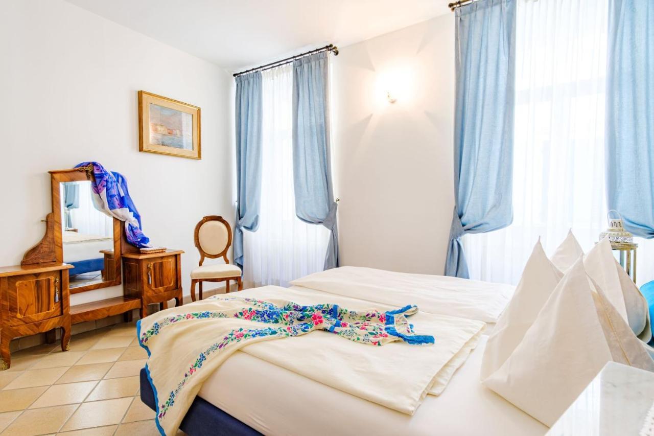 Appartamenti Leon D'Oro Riva del Garda Exterior foto